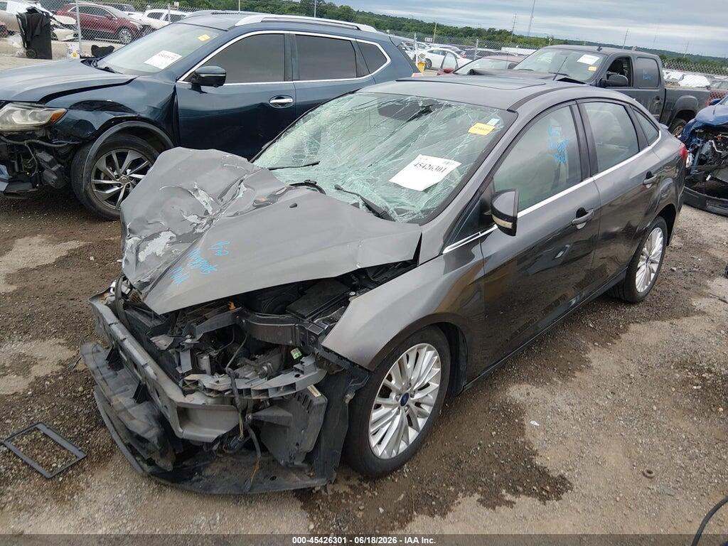 1FADP3J2XHL288253 2017 FORD FOCUS photo no. 2