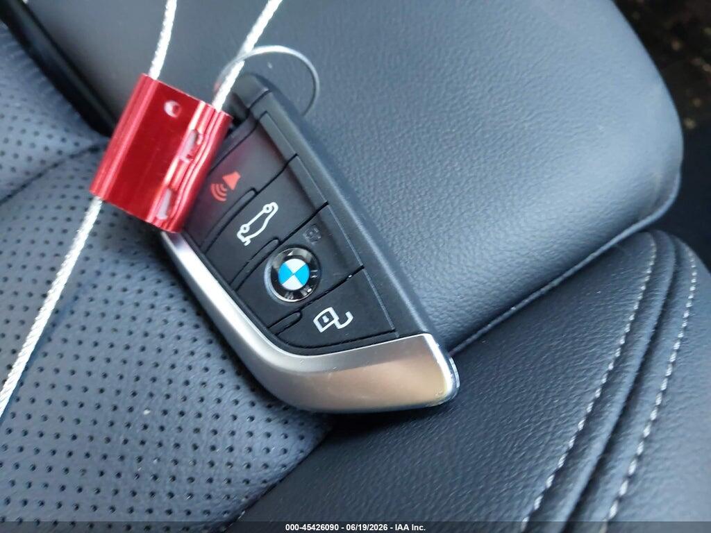 3MW89FF01P8D43948 2023 BMW 330I photo no. 11