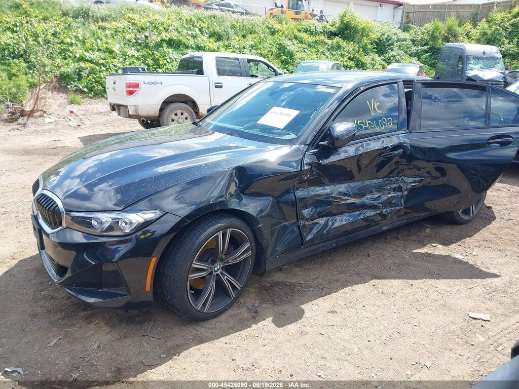 3MW89FF01P8D43948 2023 BMW 330I photo no. 2