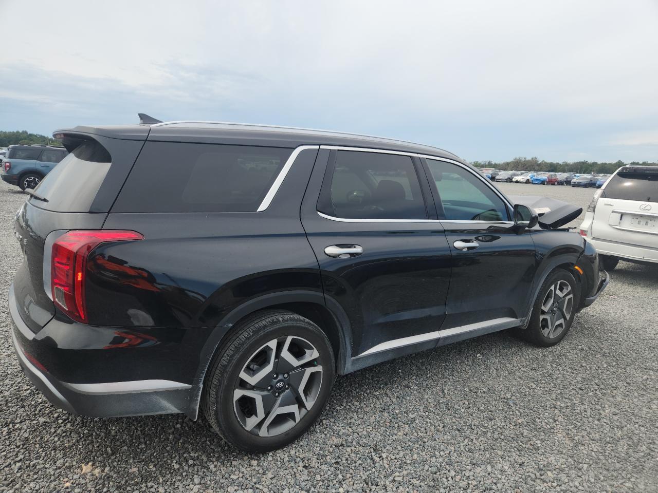 2025 HYUNDAI PALISADE SEL PREMIUM — Фото 3 из 13
