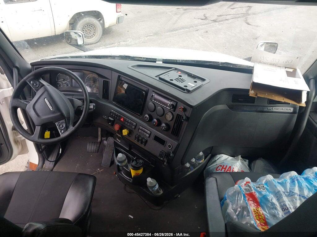 3AKJHHDR5PSNL6162 2023 FREIGHTLINER NEW CASCADIA 126 photo no. 6