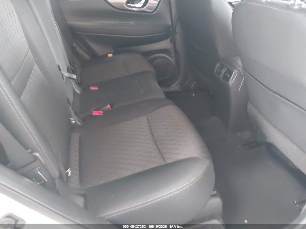 KNMAT2MV3JP584352 2018 NISSAN ROGUE photo no. 8