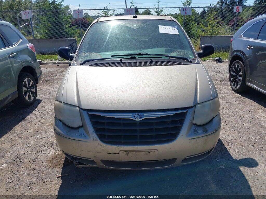 2C4GP44R75R519358 2005 CHRYSLER TOWN & COUNTRY photo no. 12