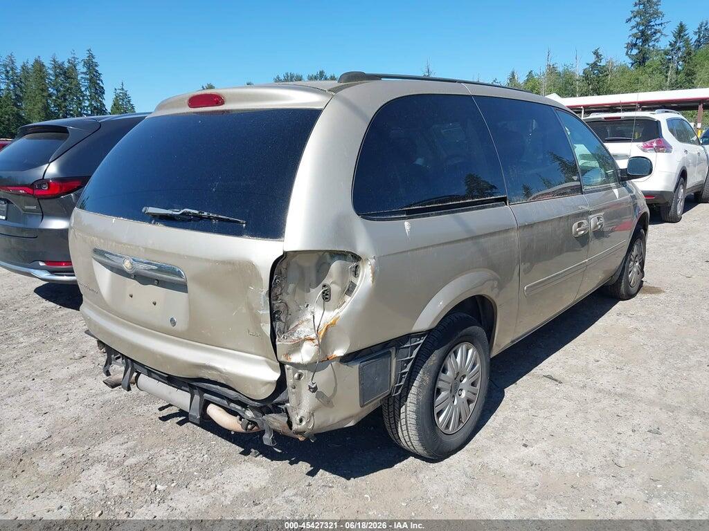 2C4GP44R75R519358 2005 CHRYSLER TOWN & COUNTRY photo no. 4