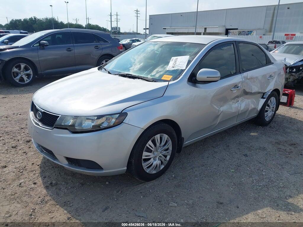 KNAFU4A2XD5727948 2013 KIA FORTE photo no. 2