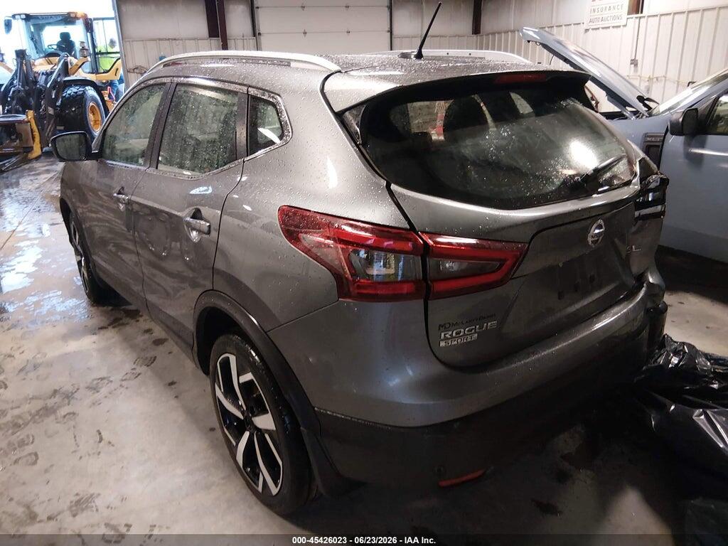 JN1BJ1CV2MW572308 2021 NISSAN ROGUE SPORT photo no. 3