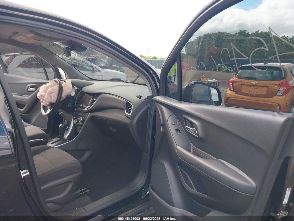 3GNCJNSB5KL310633 2019 CHEVROLET TRAX photo no. 5