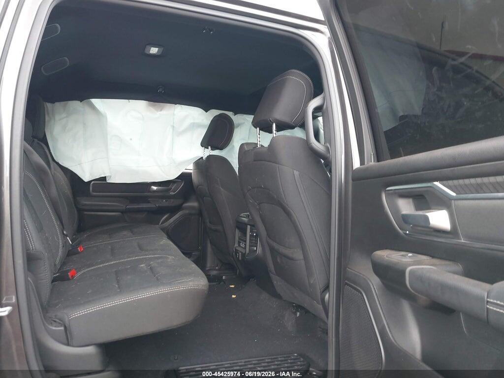 1C6RREFG2SN226343 2025 RAM 1500 photo no. 8