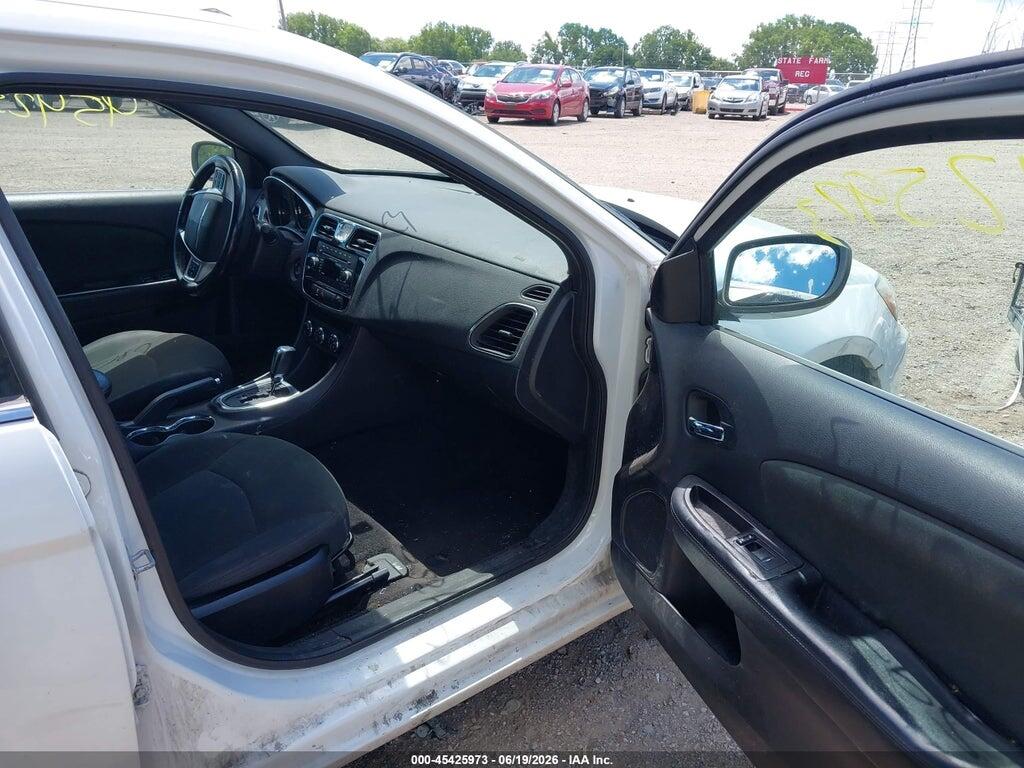 1C3CCBBG1CN108696 2012 CHRYSLER 200 photo no. 5