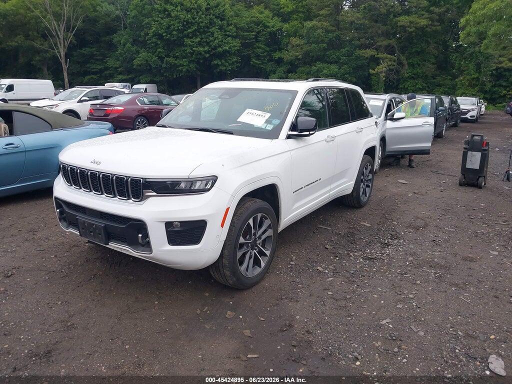 1C4RJHDG4PC585913 2023 JEEP GRAND CHEROKEE photo no. 2