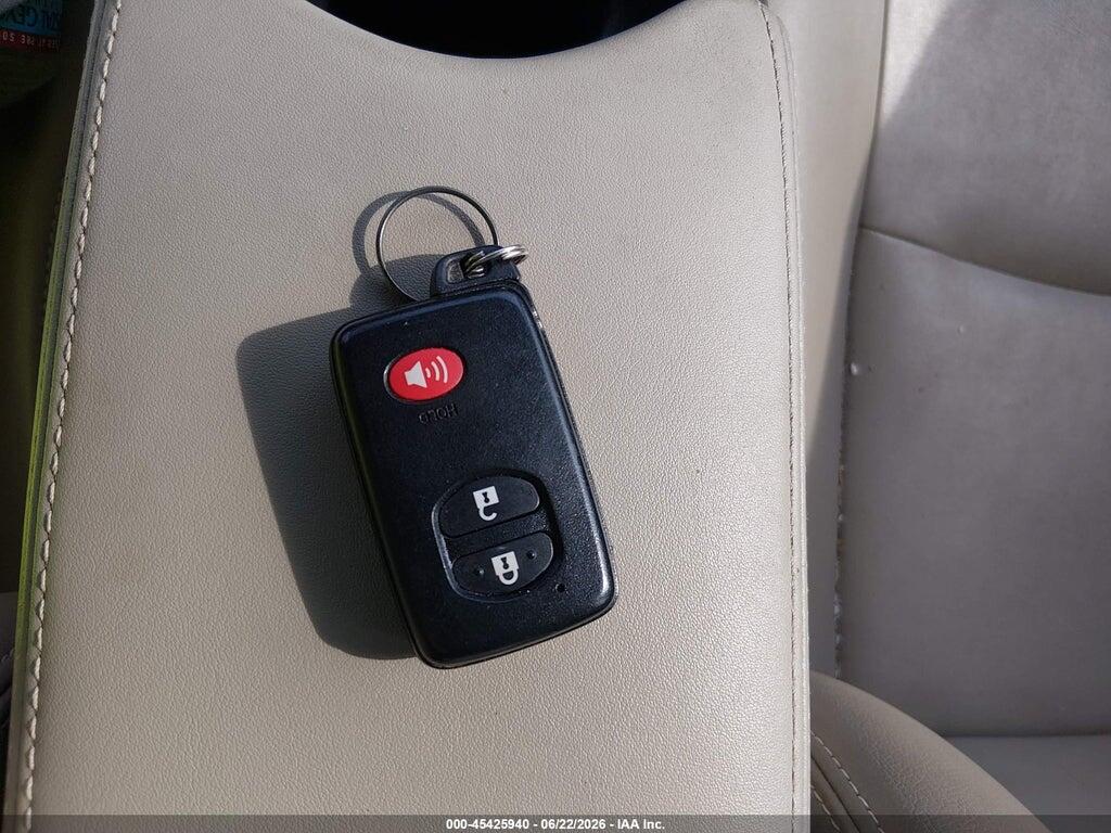 JTDKN3DU1F0407813 2015 TOYOTA PRIUS photo no. 11