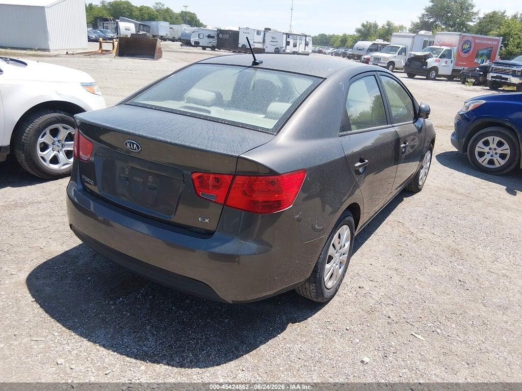 KNAFU4A22B5438205 2011 KIA FORTE photo no. 4