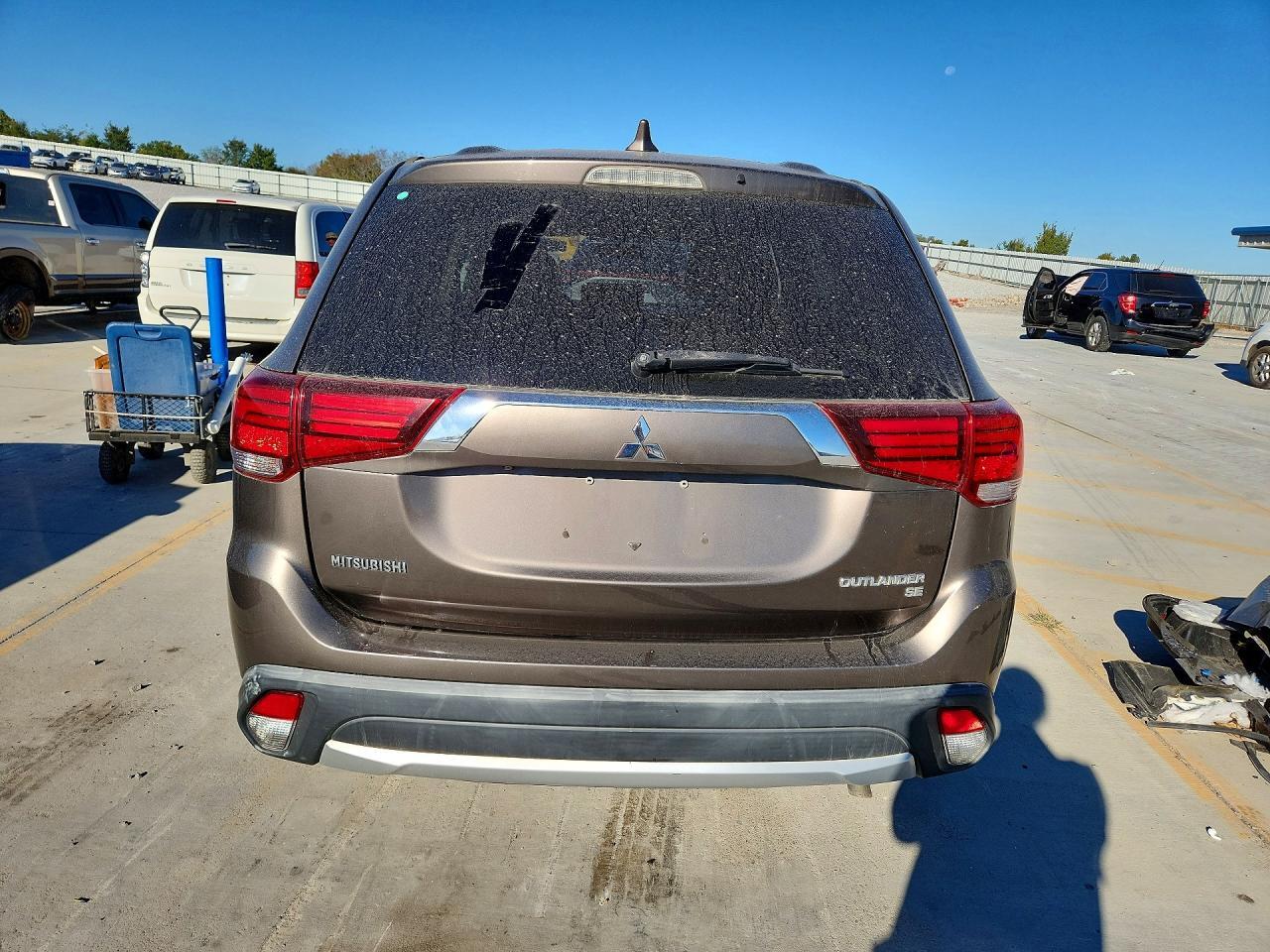 2018 MITSUBISHI OUTLANDER SE — Фото 6 из 13