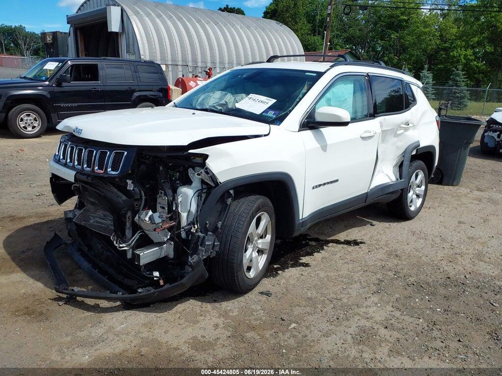 3C4NJDBB7LT138490 2020 JEEP COMPASS photo no. 2