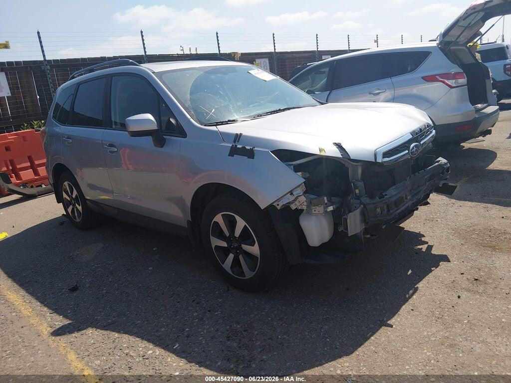 JF2SJAECXJH540958 2018 SUBARU FORESTER photo no. 1