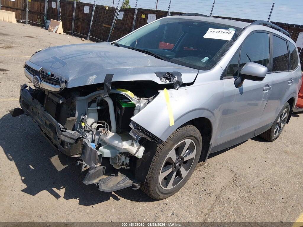 JF2SJAECXJH540958 2018 SUBARU FORESTER photo no. 2