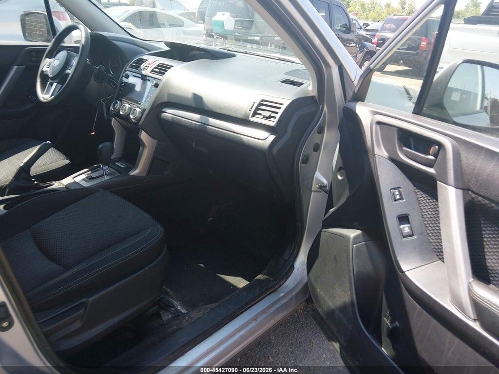 JF2SJAECXJH540958 2018 SUBARU FORESTER photo no. 5