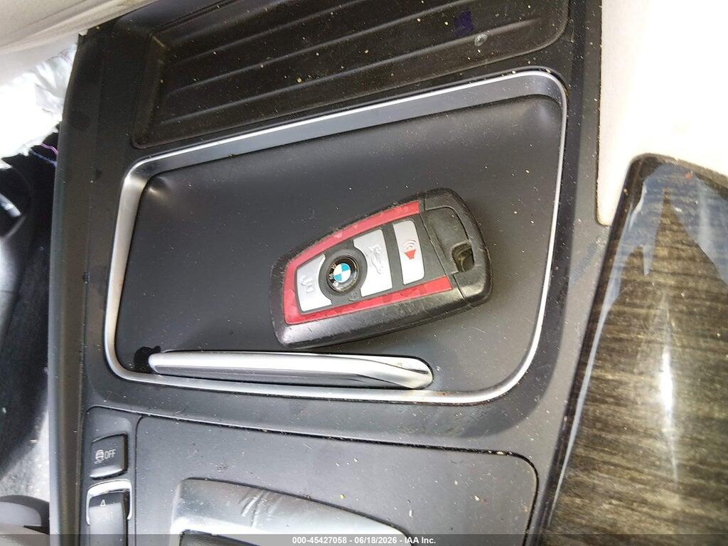 WBA8E3G56GNU05085 2016 BMW 328I photo no. 11