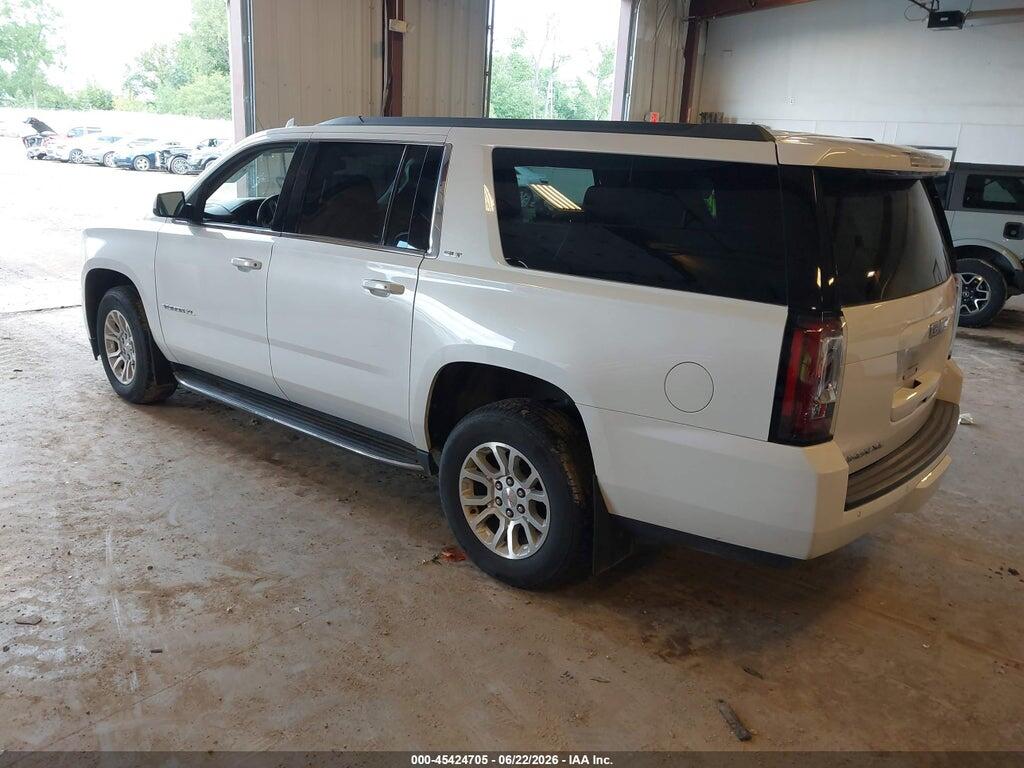 1GKS2GKC7HR396233 2017 GMC YUKON XL photo no. 3