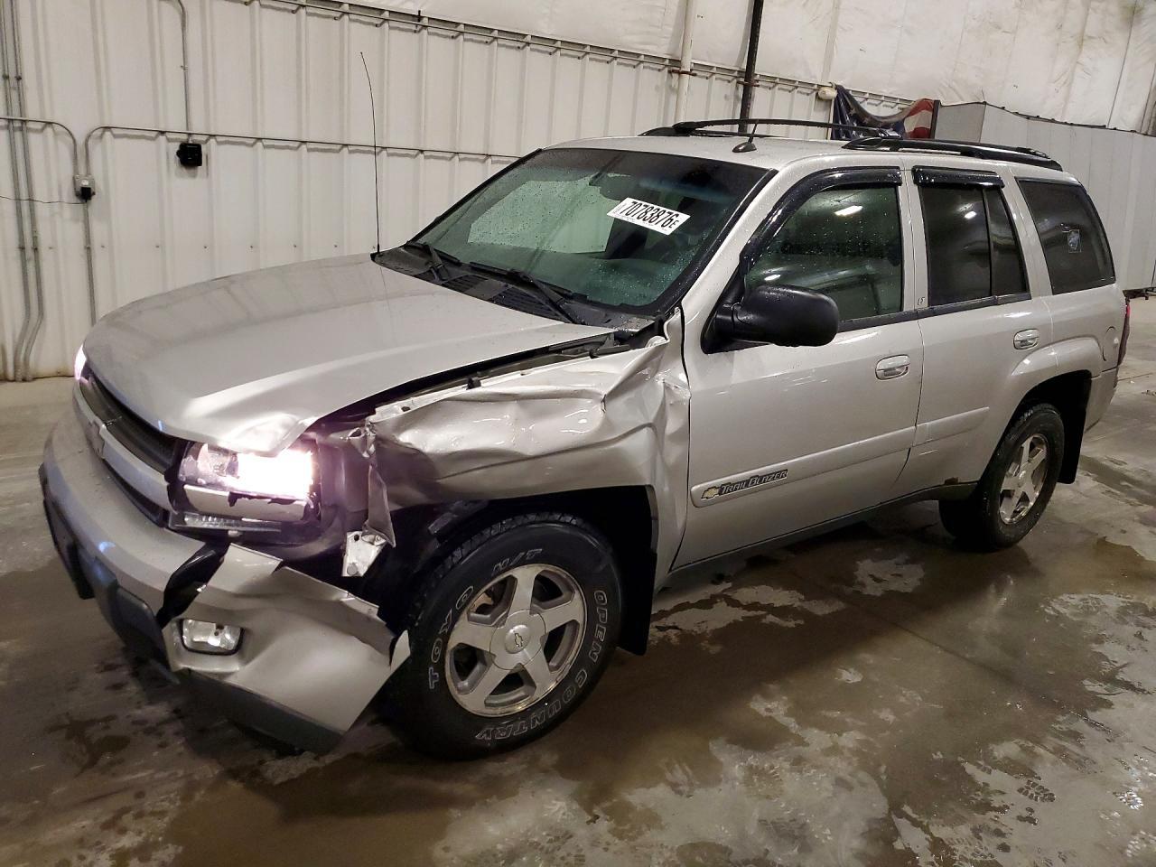 2004 CHEVROLET TRAILBLAZER LS