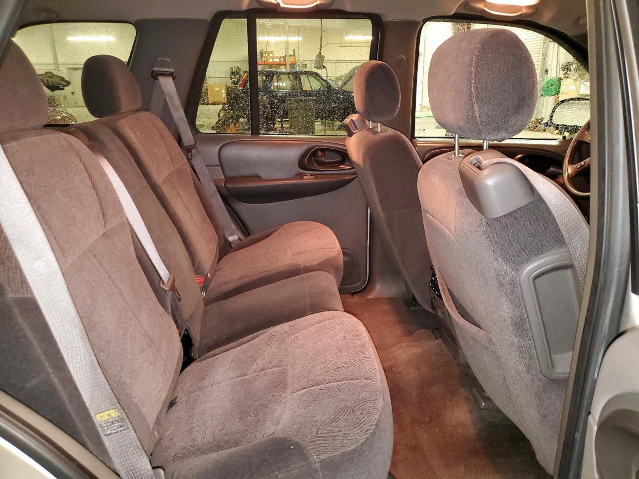 2004 CHEVROLET TRAILBLAZER LS — Фото 11 из 13