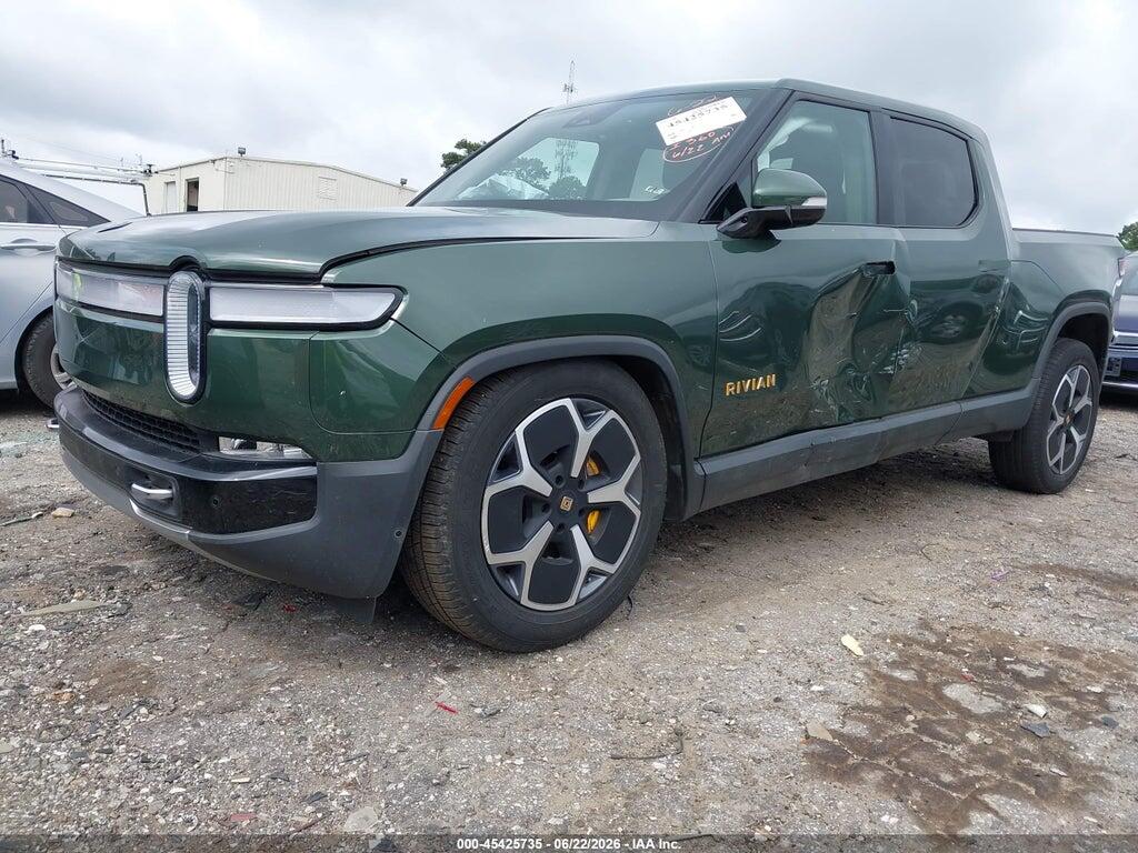 7FCTGAAA8PN020784 2023 RIVIAN R1T photo no. 2