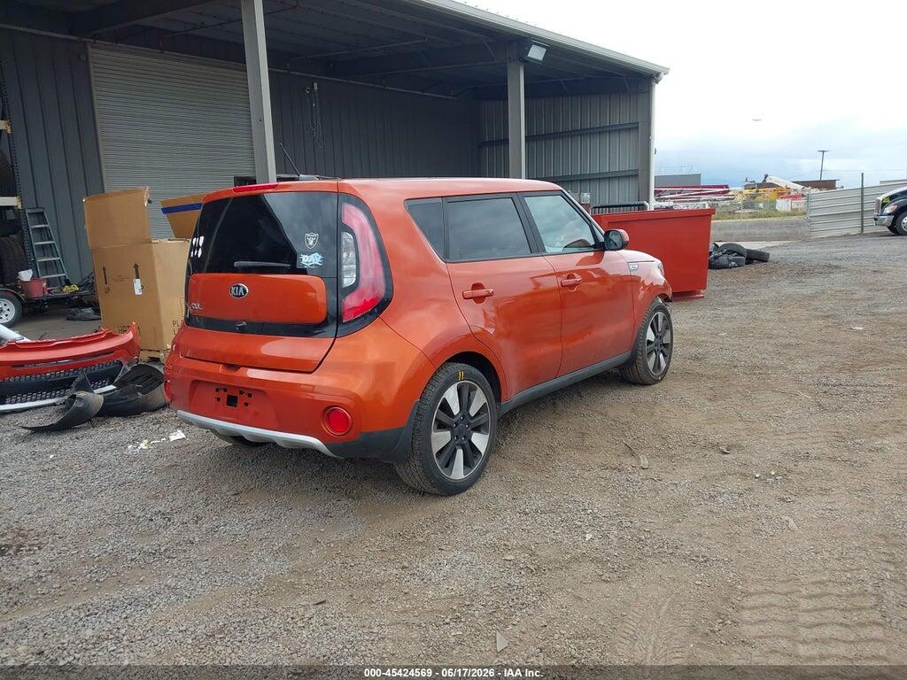 KNDJP3A58J7550857 2018 KIA SOUL photo no. 4
