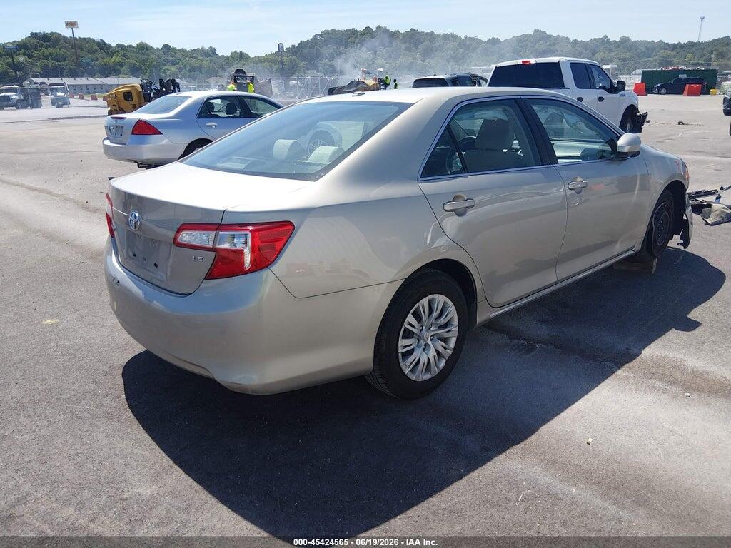 4T4BF1FKXER381301 2014 TOYOTA CAMRY photo no. 4
