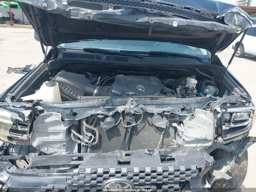 5TFDY5F16JX773779 2018 TOYOTA TUNDRA photo no. 10