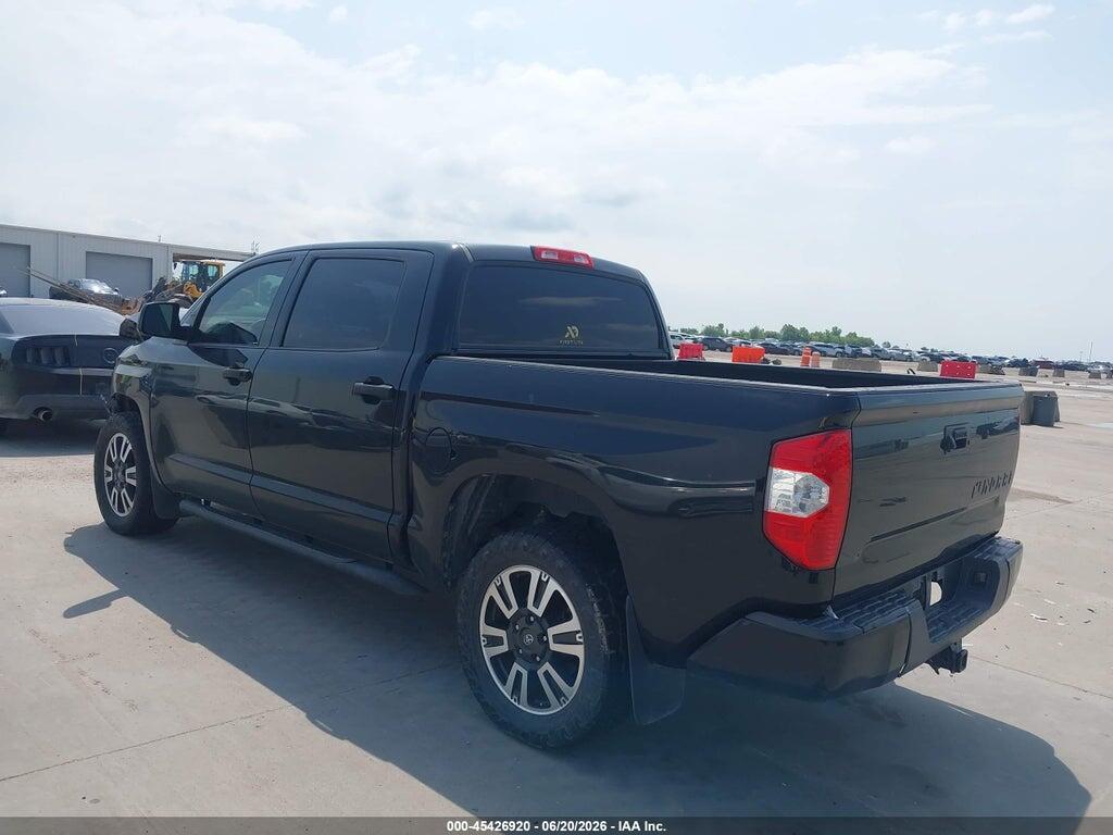 5TFDY5F16JX773779 2018 TOYOTA TUNDRA photo no. 3