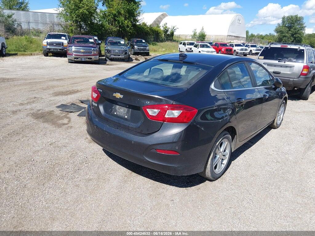 1G1BE5SM7H7190642 2017 CHEVROLET CRUZE photo no. 4