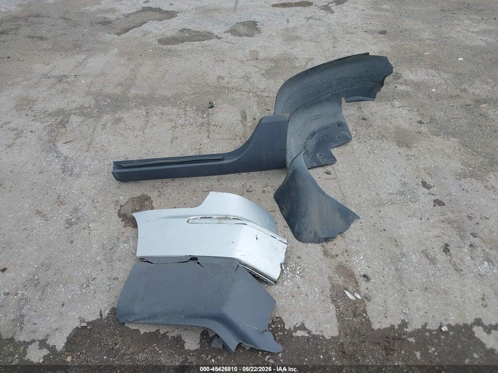 2C4GF68415R495412 2005 CHRYSLER PACIFICA photo no. 12