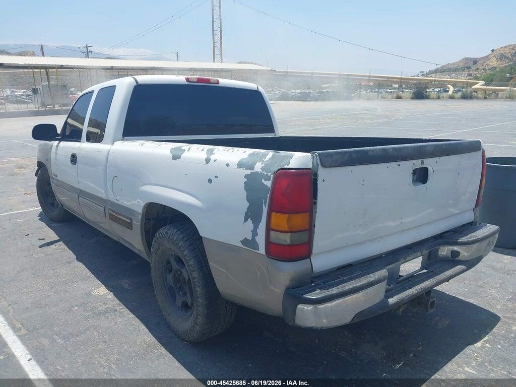 2GCEC19T7Y1265112 2000 CHEVROLET SILVERADO 1500 photo no. 3
