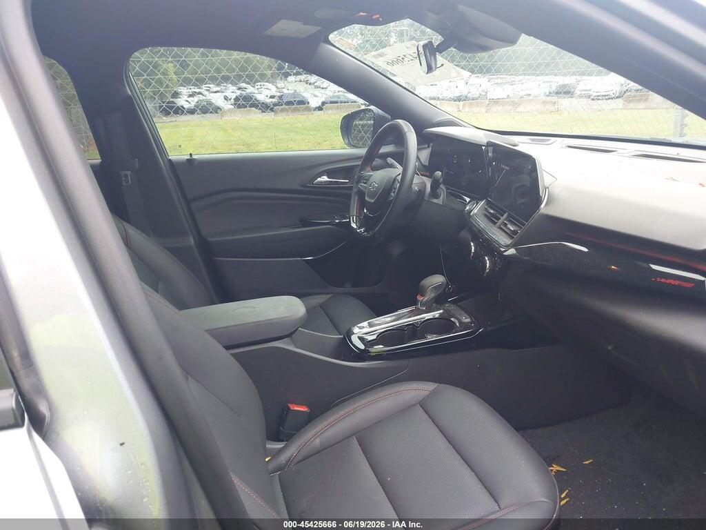 KL77LJEP2SC226556 2025 CHEVROLET TRAX photo no. 5
