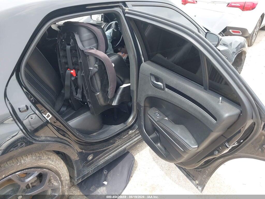 2C3CCABT9KH603548 2019 CHRYSLER 300 photo no. 8