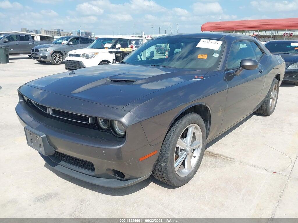 2C3CDZAG8GH290905 2016 DODGE CHALLENGER photo no. 2