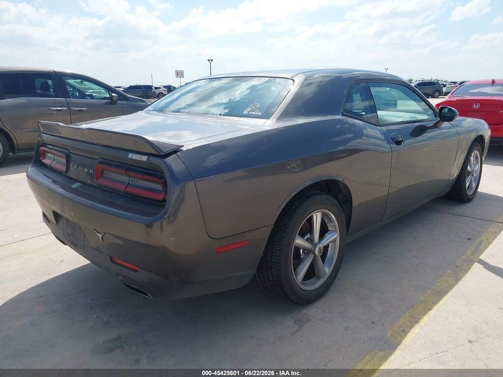 2C3CDZAG8GH290905 2016 DODGE CHALLENGER photo no. 4