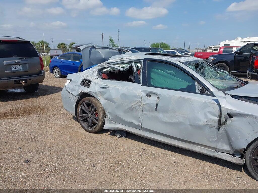 3MW69FF05R8D97442 2024 BMW 330I photo no. 6