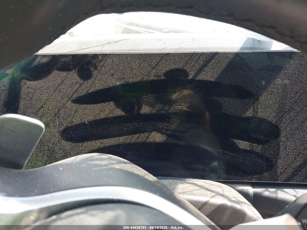 3MW69FF05R8D97442 2024 BMW 330I photo no. 7