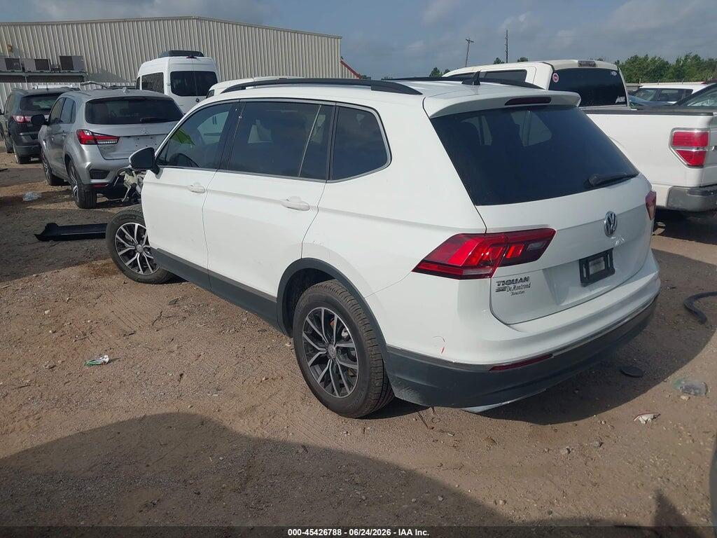3VV3B7AX8MM070880 2021 VOLKSWAGEN TIGUAN photo no. 3