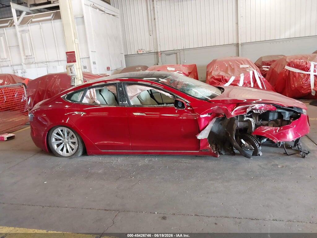 5YJSA1E2XJF258387 2018 TESLA MODEL S photo no. 12
