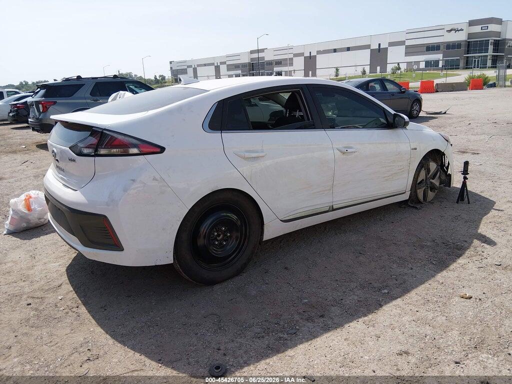 KMHC85LC4LU211882 2020 HYUNDAI IONIQ HYBRID photo no. 4