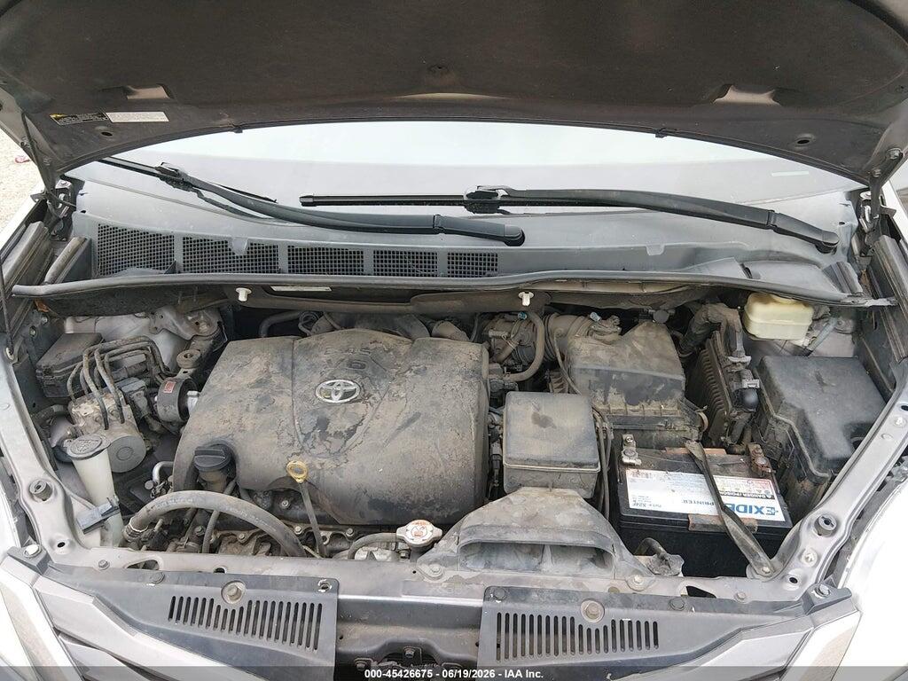 5TDJZ3DC5HS149979 2017 TOYOTA SIENNA photo no. 10