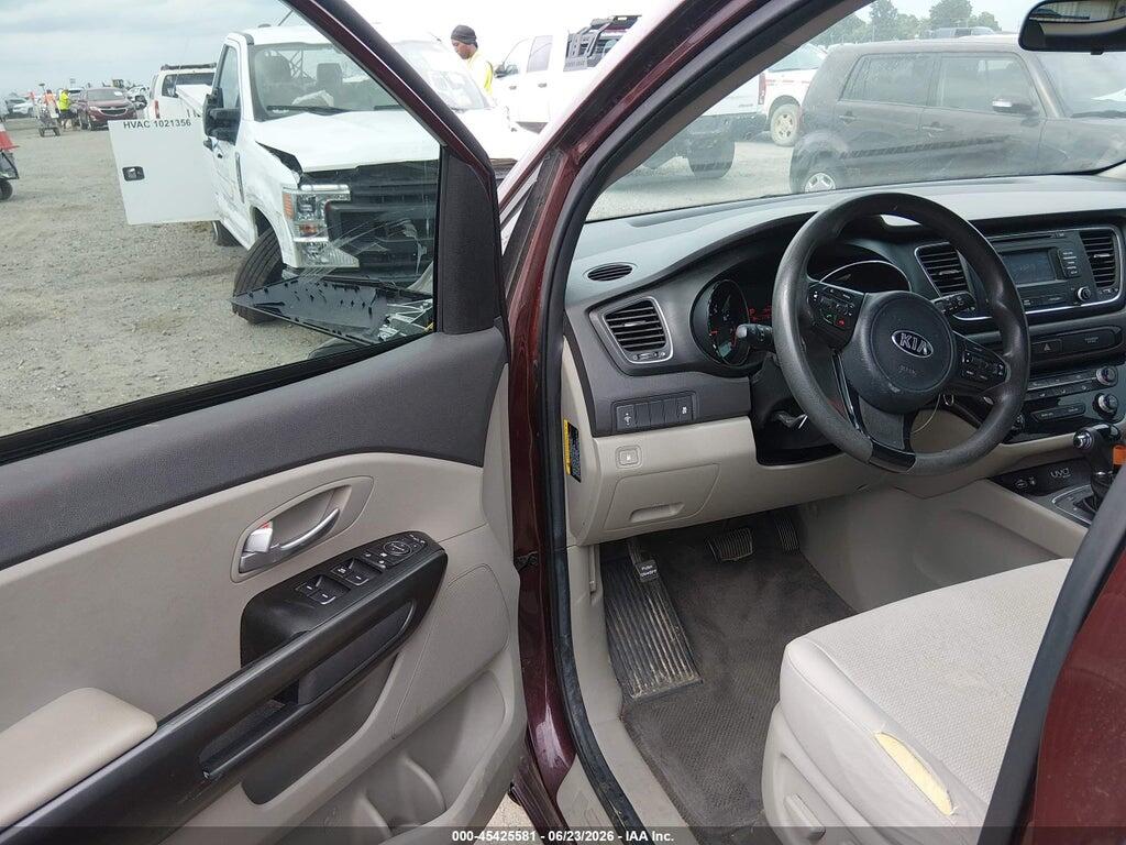 KNDMB5C15G6142252 2016 KIA SEDONA photo no. 12