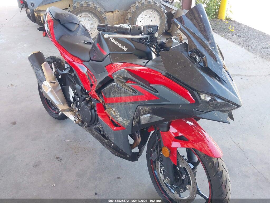 ML5EXGJ16SDA57670 2025 KAWASAKI EX500 photo no. 1