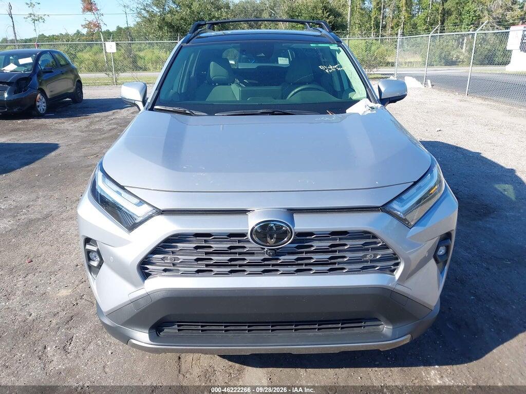 2025 TOYOTA RAV4 HYBRID LIMITED — Фото 12 из 16