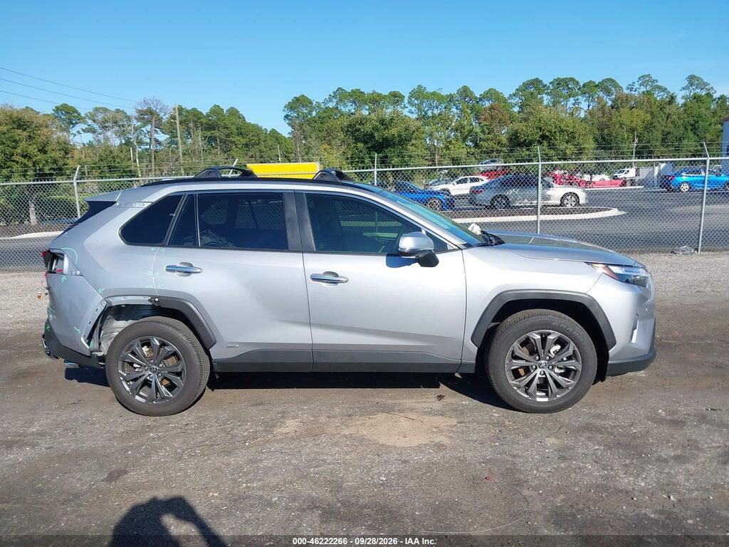2025 TOYOTA RAV4 HYBRID LIMITED — Фото 13 из 16