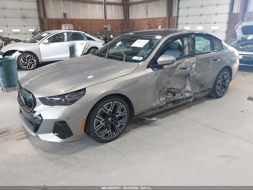 WBY33FK04RCP97271 2024 BMW I5 photo no. 2