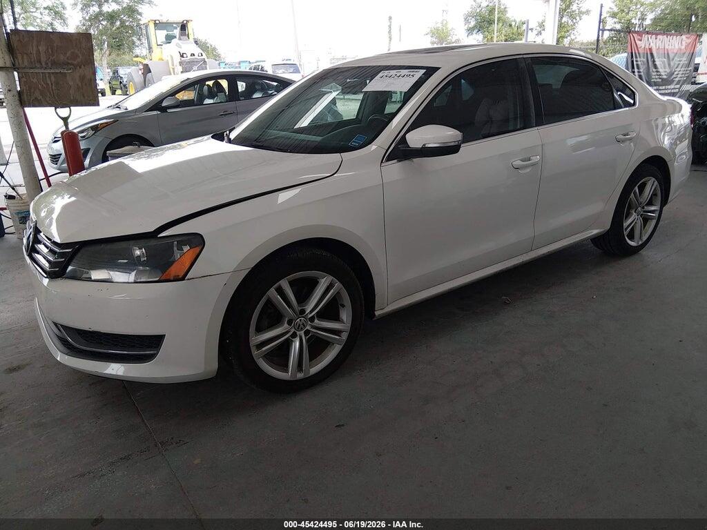1VWBN7A3XEC052802 2014 VOLKSWAGEN PASSAT photo no. 2