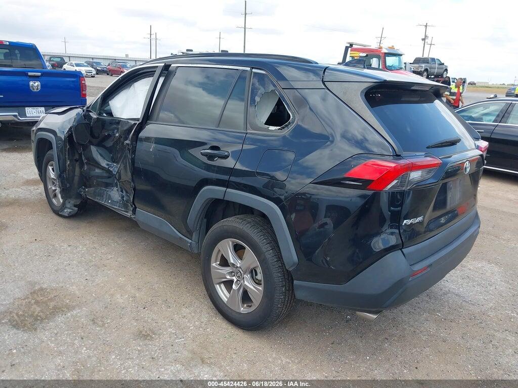 2T3P1RFV2NW255660 2022 TOYOTA RAV4 photo no. 3